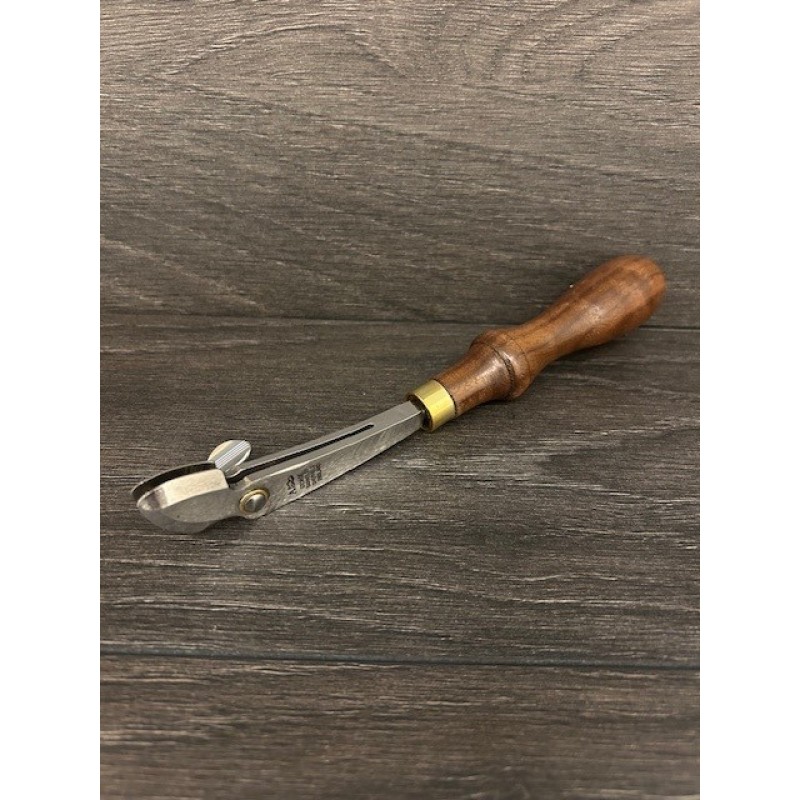Screw Crease No.8150